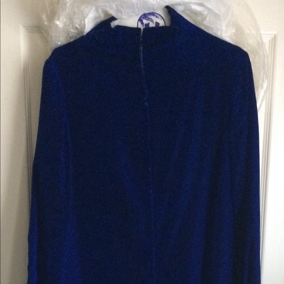 Vintage Blue Velvet Ankle-Length Dress Long-Sleeve 60s-70s Classic About Size 8 - Picture 2 of 4